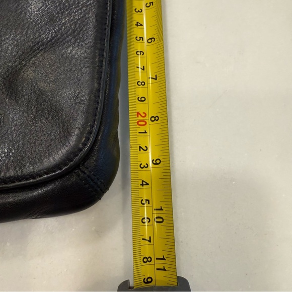 Tumi Shoulder Bag 6923D Bryce Flap Bodybag Cowhide Messenger Grained Leather - Picture 12 of 16